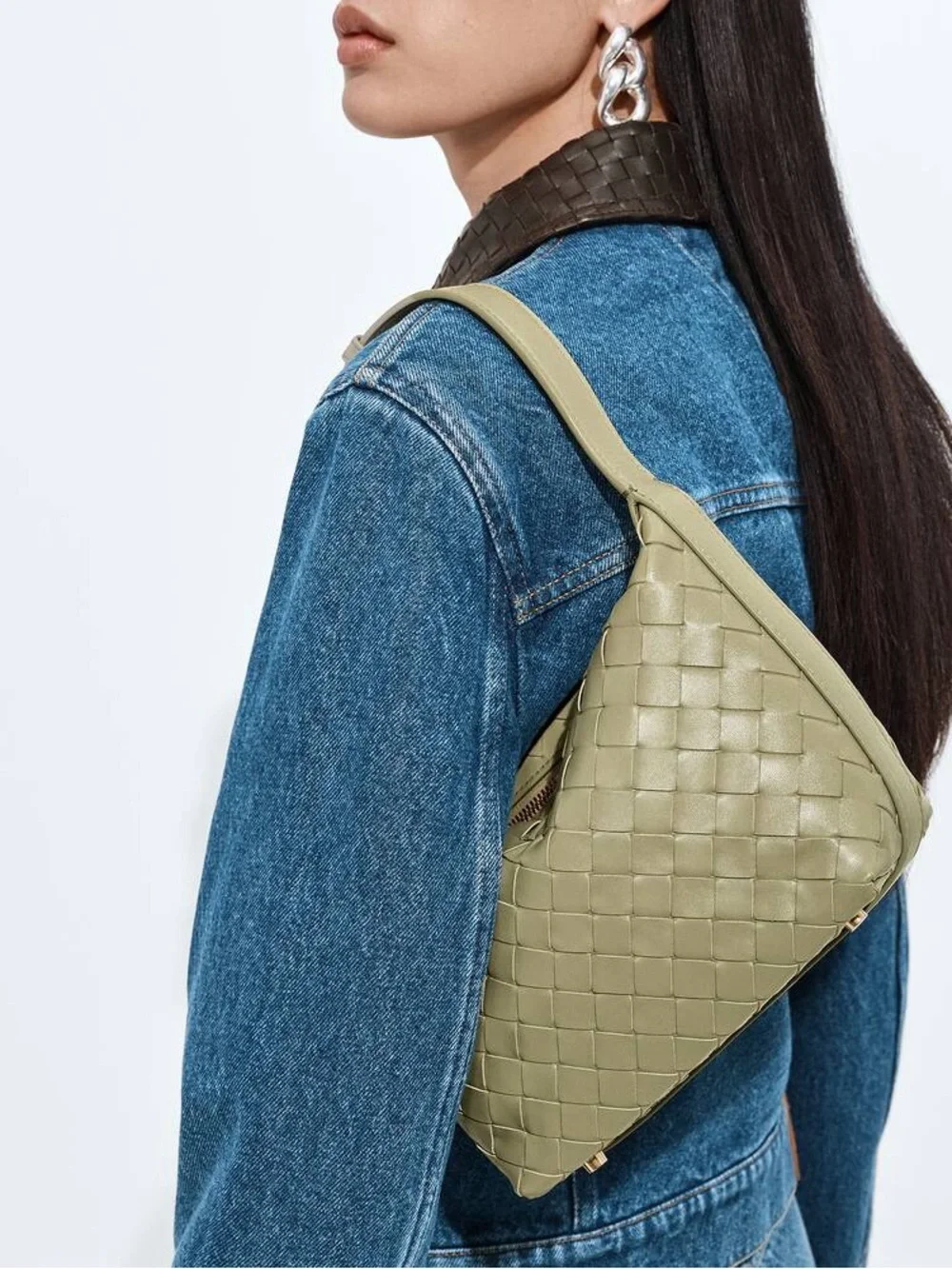Bottega Veneta Wallace Intrecciato Nappa Woven Bag in Light Mint Blue Green - Picture 8 of 9